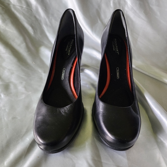 Rockport Black Women's Heels - Picture 2 of 5